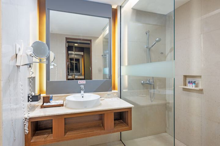 Clean Restrooms