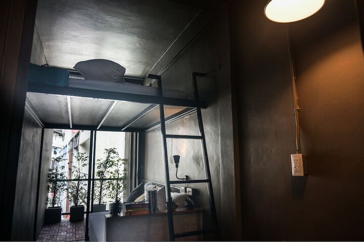 Room 7 of 62