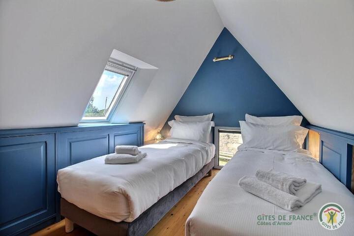 General 25 of 82