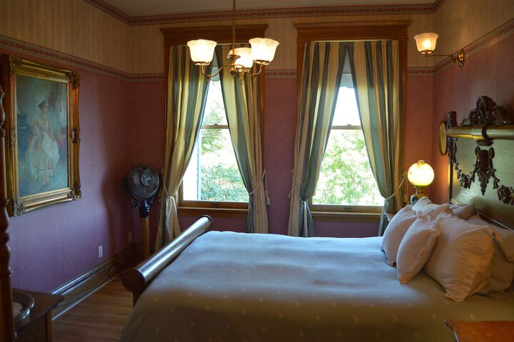 Room 15 of 69