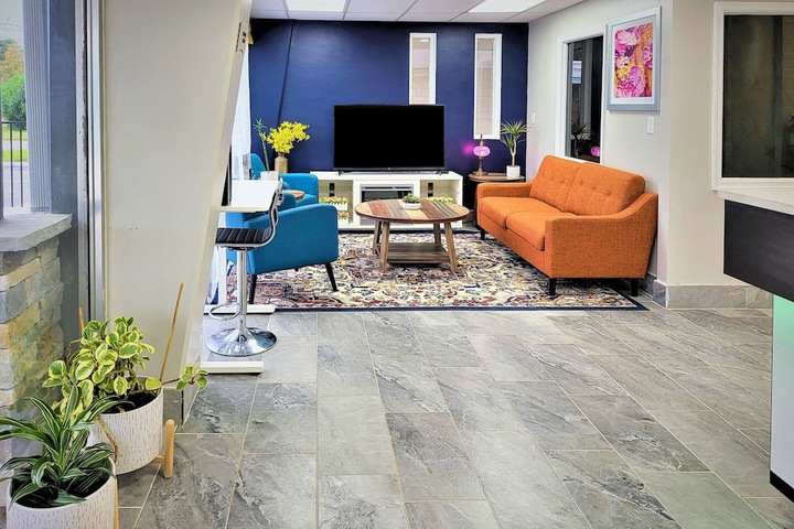 Guest Lobby