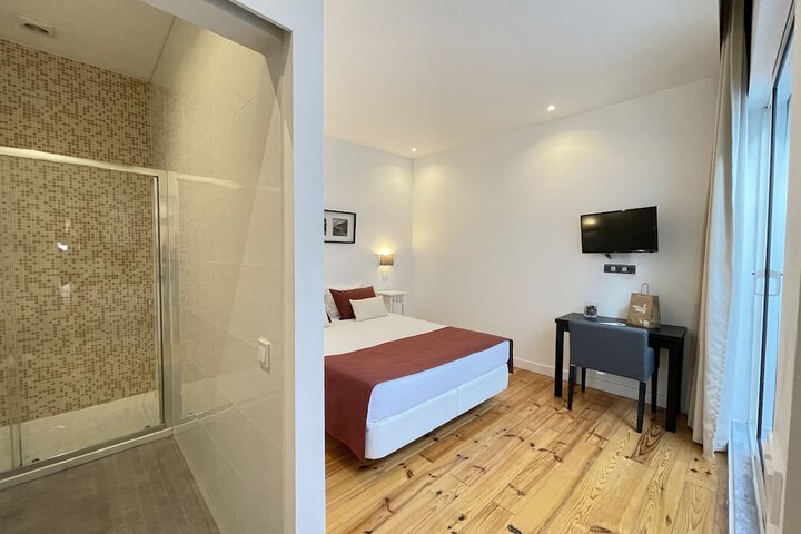 Room 26 of 112
