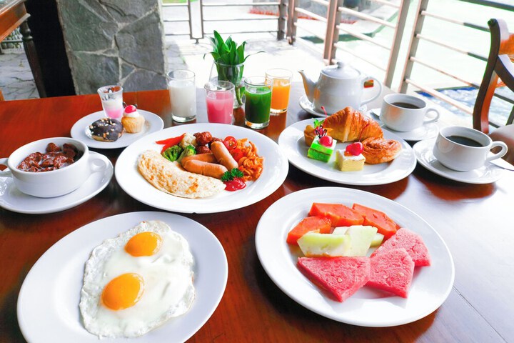 Breakfast meal