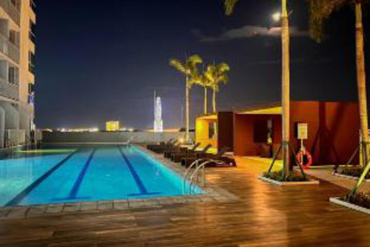 Pool 50 of 52