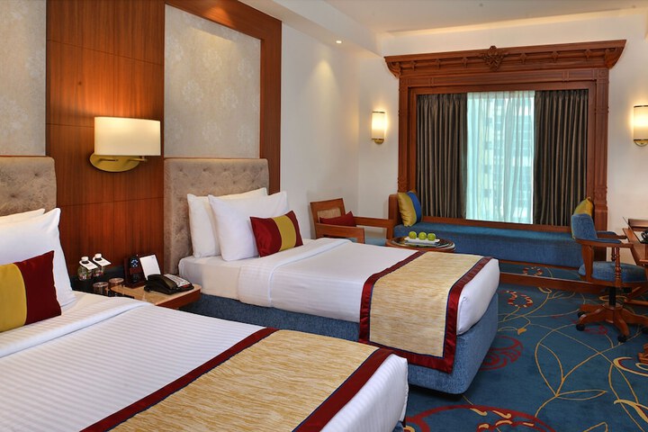 Room 9 of 31