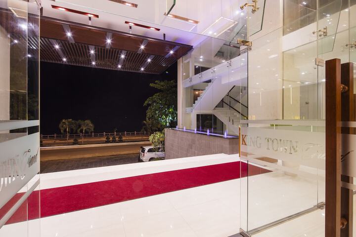 Hotel 2 of 49