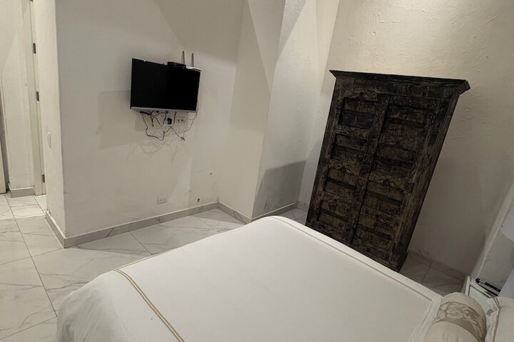 Room 39 of 96