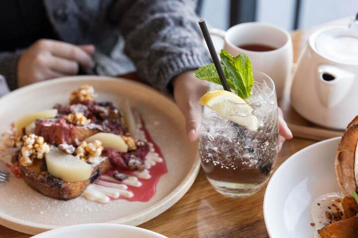Breakfast/Coffee Service 78 of 149
