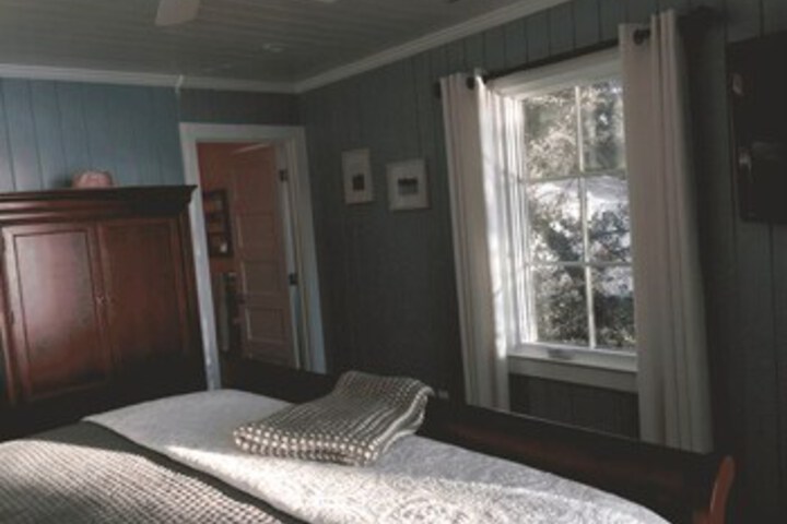Room 16 of 24
