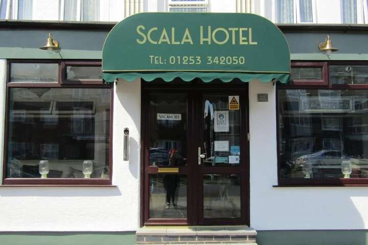Hotel 4 of 67