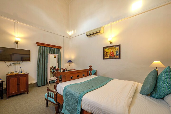 Room 20 of 55
