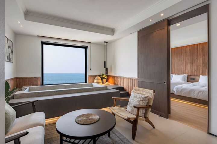 Room 28 of 56