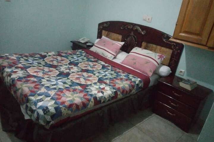 Room 2 of 5