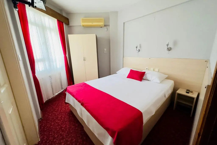 Kaan Otel