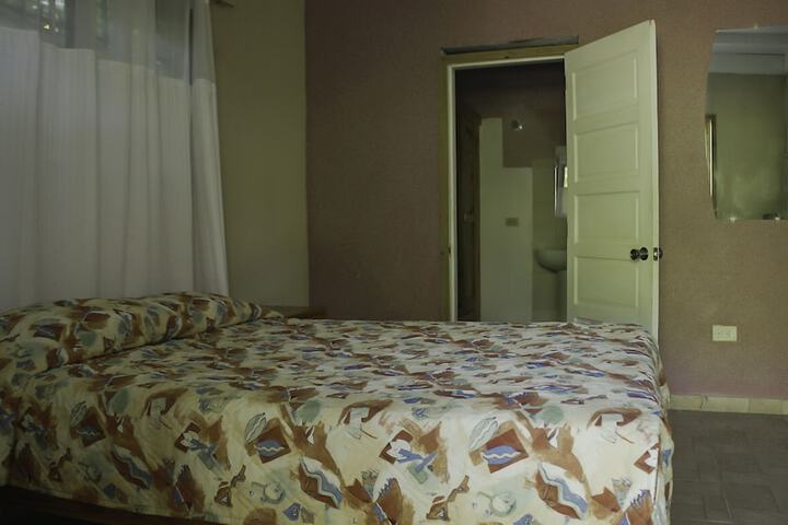 Room 10 of 60