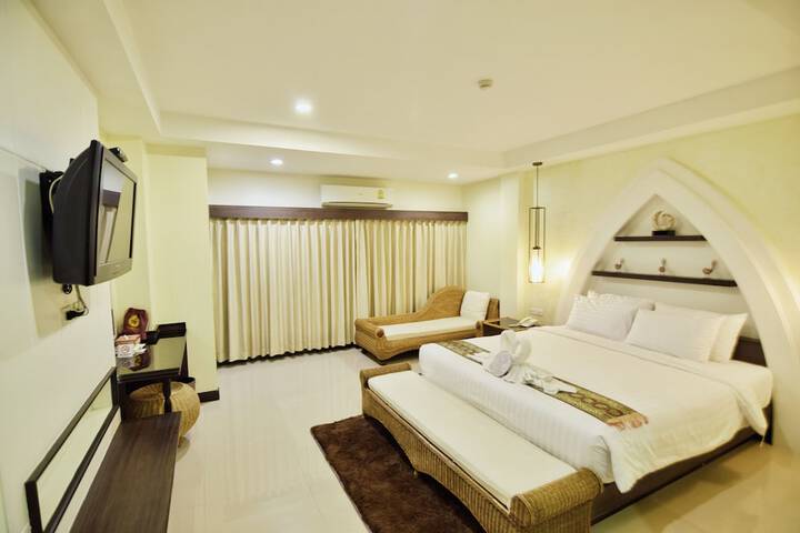 Room 19 of 151