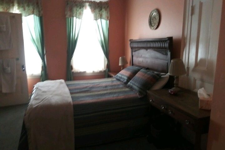 Room 3 of 11