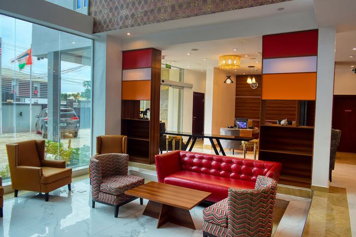 Hotel Interior 4 of 37