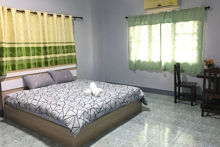 Room 17 of 53