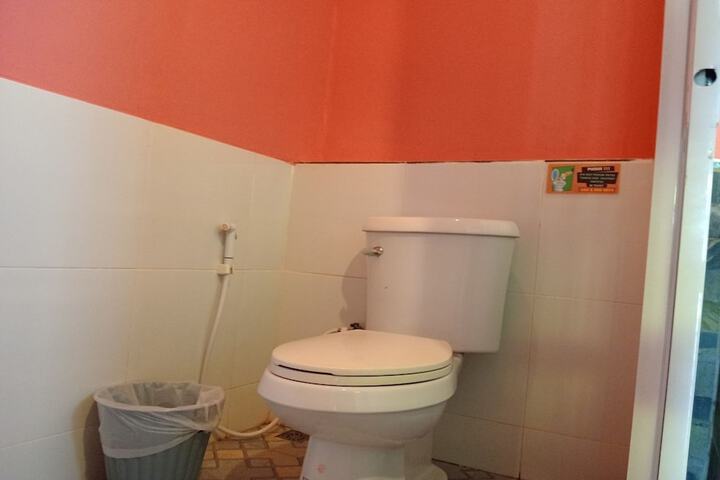 Room 134 of 169