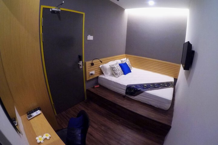 Room 12 of 47