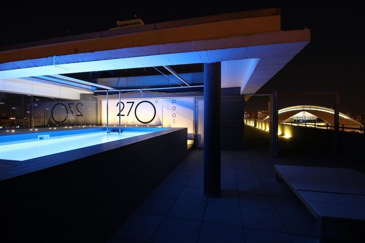 Hotel 72 of 74