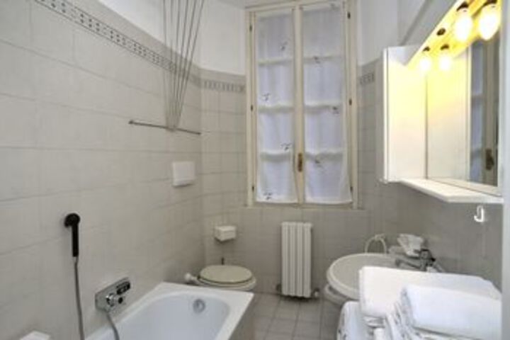 Room 12 of 59