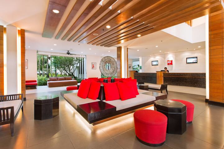 Lobby Photos
