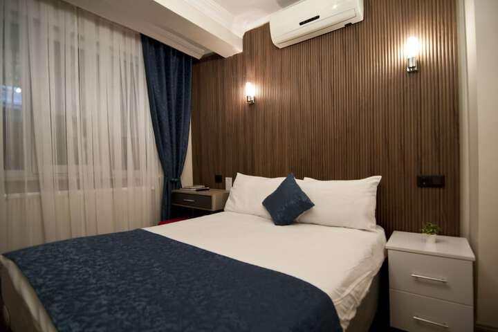 Room 17 of 54