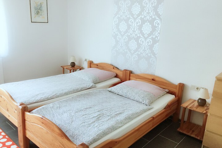 Room 14 of 46