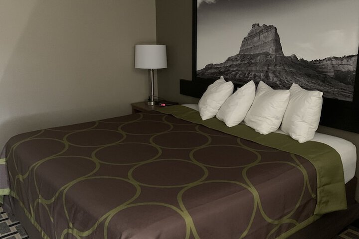 Room 14 of 62