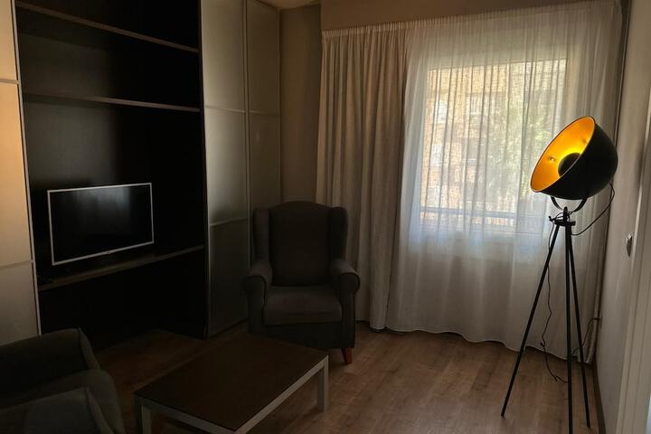 Room 33 of 53