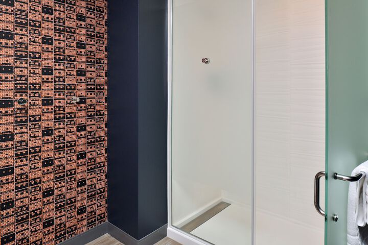 Bathroom shower
