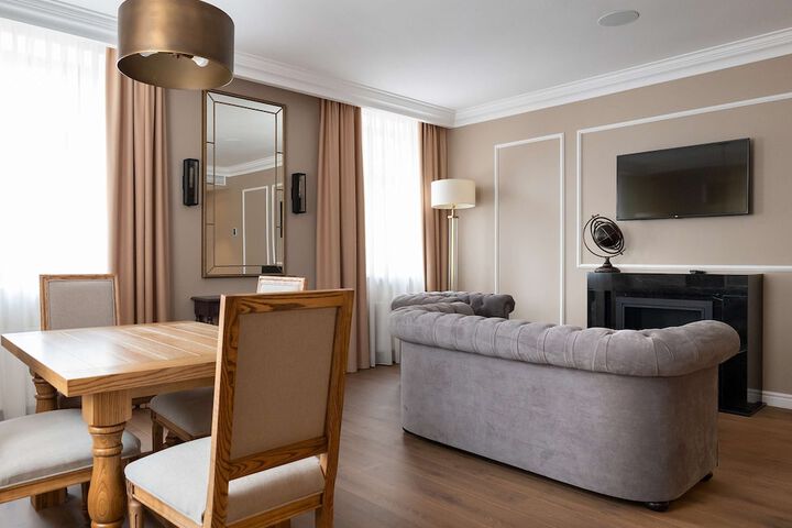 Room 27 of 116