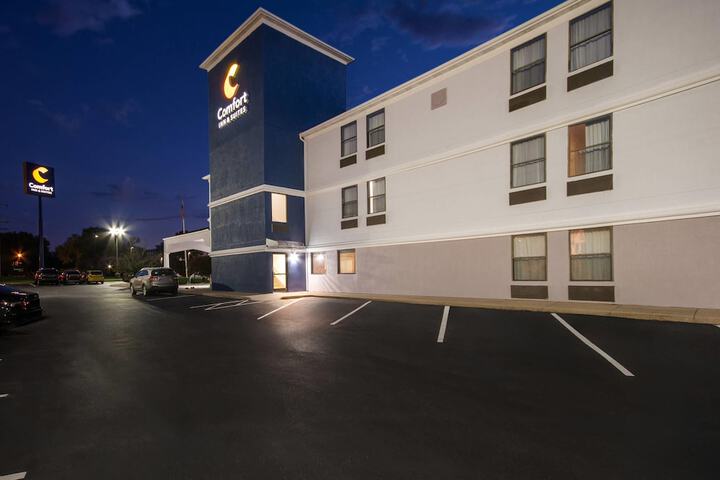 Hotel 80 of 80