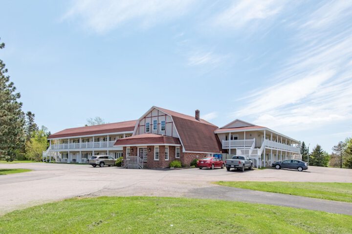 Hotel 64 of 64