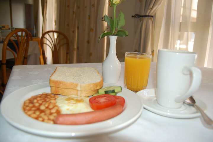 Breakfast/Coffee Service 32 of 40