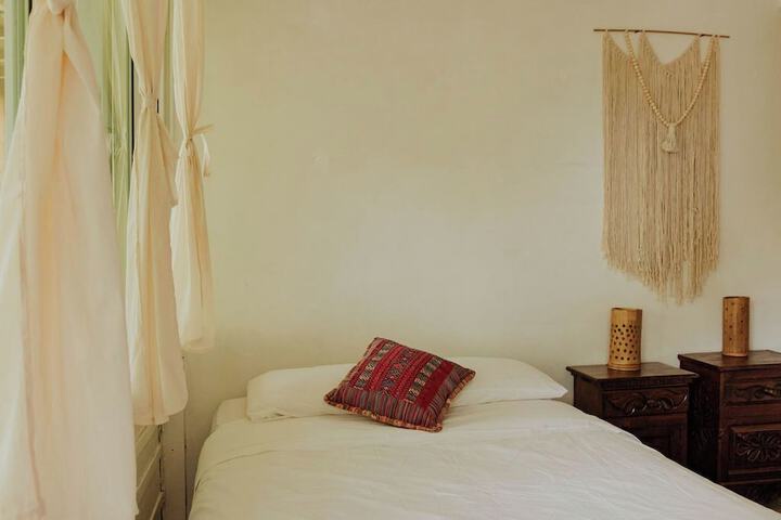 Room 64 of 148