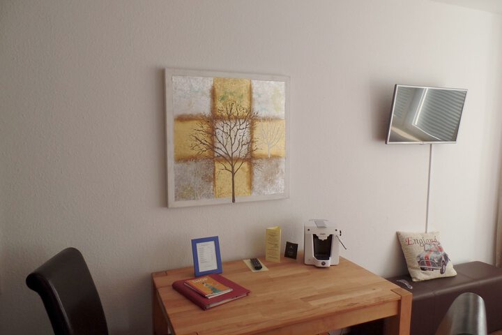 Room 17 of 43