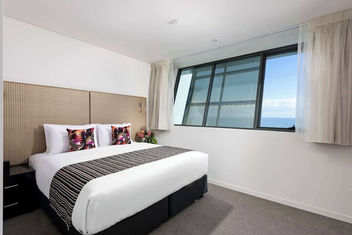 Room 53 of 86