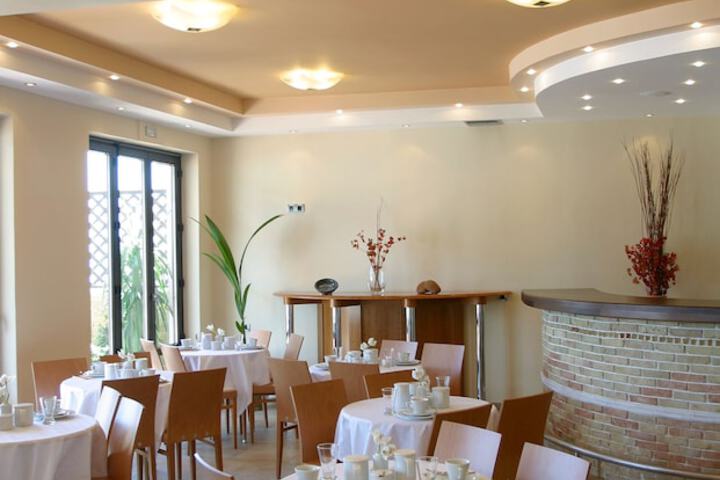 Hotel Interior 10 of 91