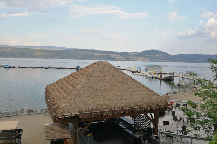 Beach bar