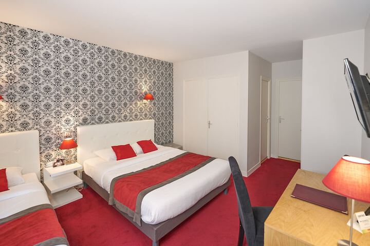 Room 22 of 47