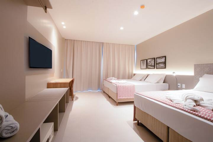 Room 13 of 122