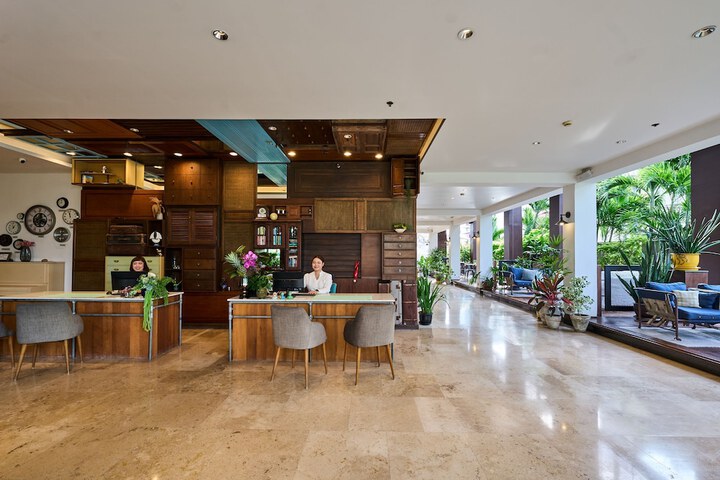 Hotel Interior 8 of 207