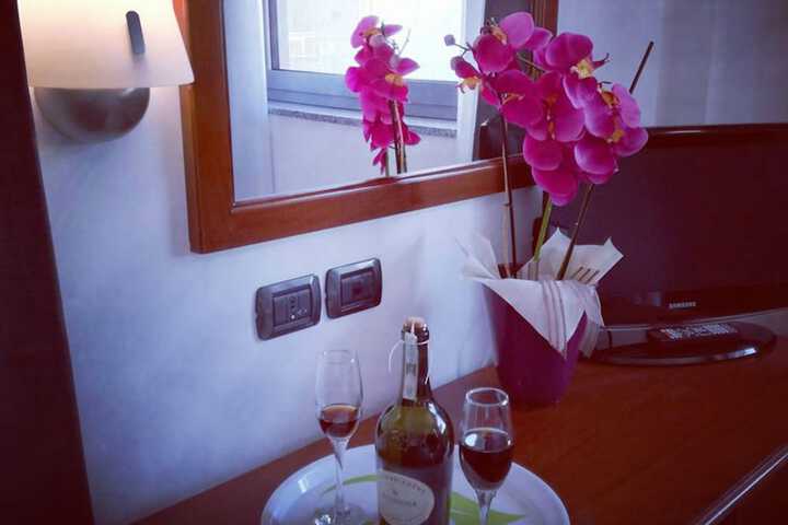 Room 21 of 69