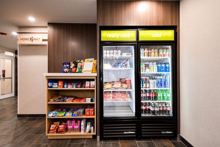 Snack bar