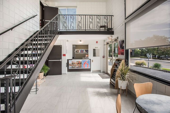 Hotel Interior 2 of 31