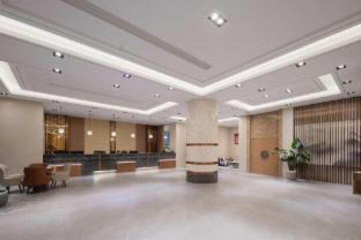 Guofu Hotel (Huiyang Road Guofu Plaza)