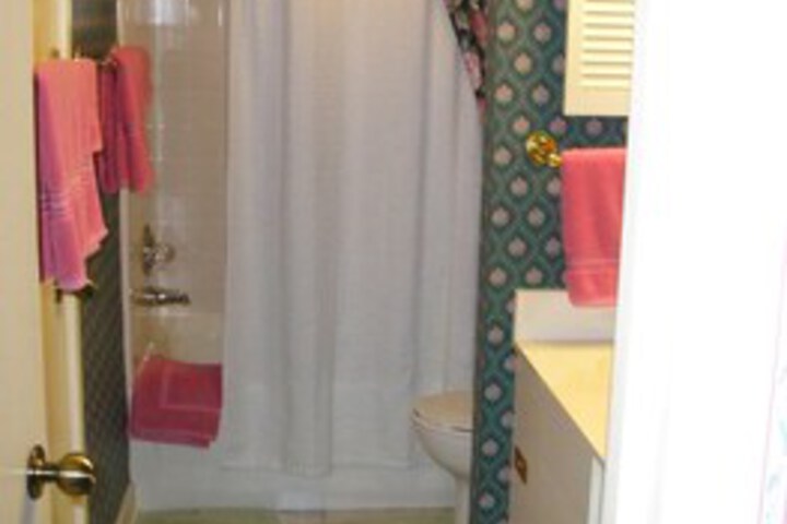 Room 6 of 26